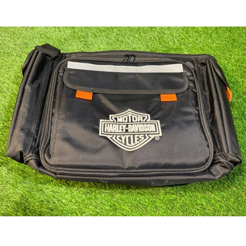 Harley Davidson Black Motorcycle Cooler Picnic Bag Set with Plates Utensils